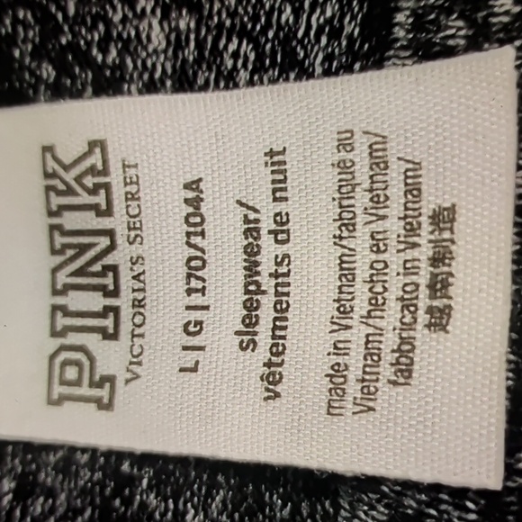 Victoria's Secret Plnk Spelled Out Pullover Sweater Size Large - Picture 3 of 4